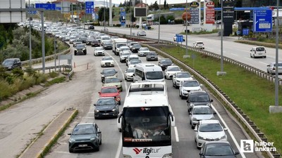 "Kilit kavşak" Kırıkkale'de bayram dönüşü trafik yoğunluğu başladı