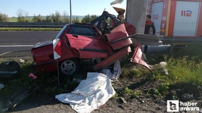 Ankara'ya gelen araç Bolu'da kaza yaptı: 2 ölü, 1 yaralı!