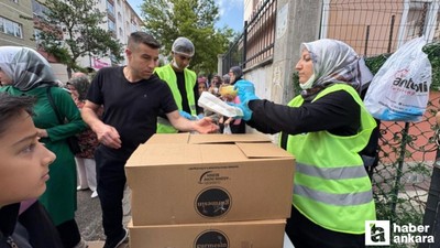 Sincan Belediyesi LGS öncesinde simit ve meyve suyu ikram etti
