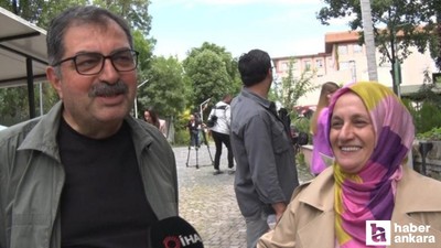 Ankara'da bir anne baba çocuğuna destek olmak için sınava girdi