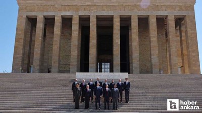 Polonya Cumhurbaşkanı Nawrocki, Anıtkabir'e ziyarette  bulundu