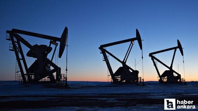 Brent petrolün varil fiyatı düşmeye devam ediyor