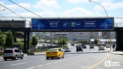 NATO Zirvesi'nde Ankara'da taksilerde Türkiye'nin değerlerini tanıtan kitapçıklar dağıtılacak