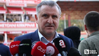 Spor Bakanı Bak'tan Başpehlivan Erkan Taş'a tebrik mesajı