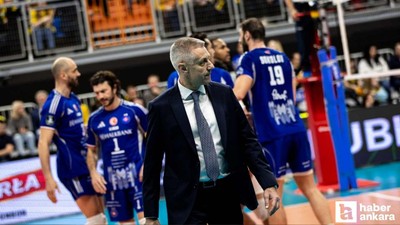 Halkbank Erkek Voleybol Takımı, Stoytchev ile devam ediyor!