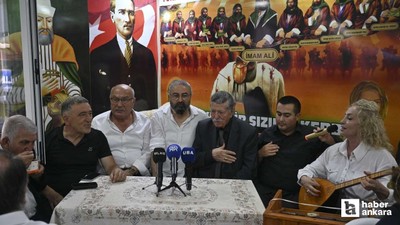 Ankara'da Türkmen Alevi Bektaşi Vakfı tarafından aşure dağıtıldı