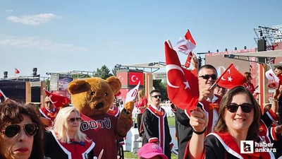 ODTÜ'de düzenlenen mezuniyet töreni renkli görüntülere sahne oldu