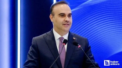 Sanayi Bakanı Kacır, YKS'de başarılı olan TÜBİTAK Fen Lisesi öğrencilerini tebrik etti
