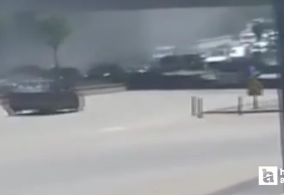 Ankara'da düğün konvoyundaki şahıs trafikte tehlike saçtı