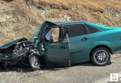 Ankara Çubuk’ta iki otomobil çarpıştı! 6 yaralı