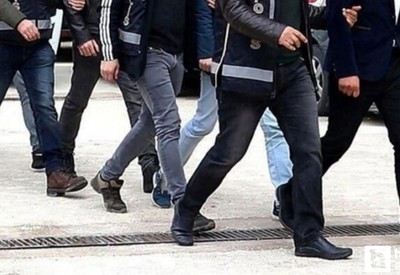 Ankara’da erkekleri dolandıran 9 kişilik çeteye operasyon