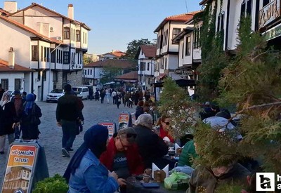 Ankara Beypazarı'nda hafta sonunda ziyaretçi yoğunluğu yaşandı