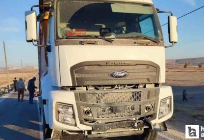Ankara-İzmir Yüksek Hızlı Tren hattında çalışan hafriyat kamyonu kaza yaptı!