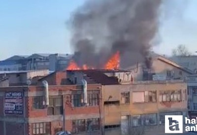 Altındağ’daki işyerinin çatısında korkutan yangın
