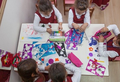 Özgür Özel'den kreşlerin kapatılacağı iddiasına sert eleştiri
