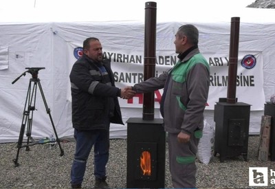 Mansur Yavaş'tan Çayırhan'da eylemci işçilere soba ve yakacak desteği
