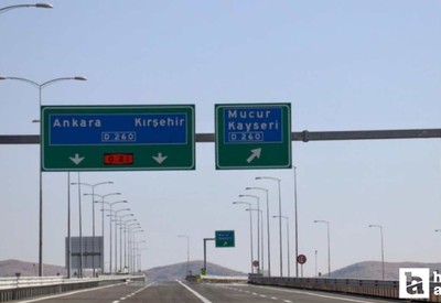 Neden bütün otoyol tabelaları yeşil hiç merak ettiniz mi? Nedeni çok başka çıktı