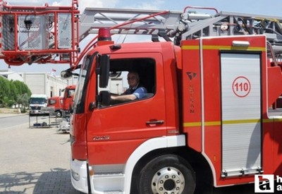 Çubuk'ta park halindeki araçta yangın çıktı