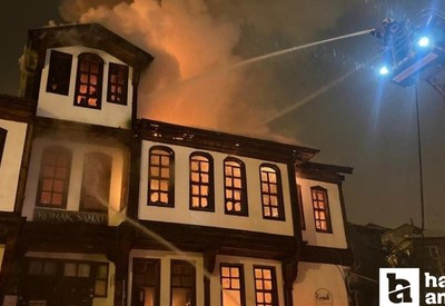 Çankırı’da tarihi konak alev alev yandı! Kullanılamaz hale geldi