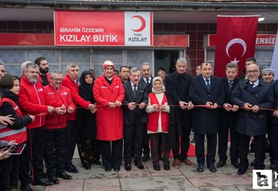 Elmadağ'da Türk Kızılay'dan sevgi butiği!