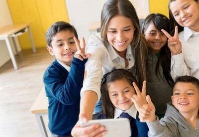 Bakan Tekin'den sosyal medya denetimi: Öğretmenlere ağır cezalar yolda