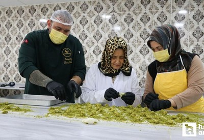 Depremzede kadın, 5 ayrı ilde 20 tatlı şubesi açtı!