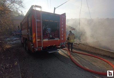 Ankara Mamak'ta gecekondu yangını meydana geldi