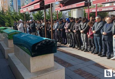 Ankara'da göcük altında kalarak hayatını kaybeden 2 işçi son yolculuğuna uğurlandı