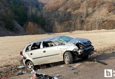 Ankara'da kontrolden çıkan otomobil metrelerce savruldu