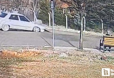 Kırıkkale'de duvara çarpan otomobil sürücünün sonu oldu
