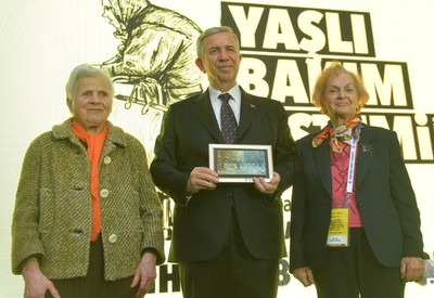 AKK’nin düzenlediği Yaşlı Bakım Sistemleri Çalıştayı tamamlandı