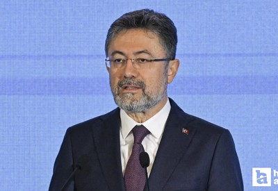 Bakan Yumaklı: Yangınla mücadele etmenin savaştan farkı yok