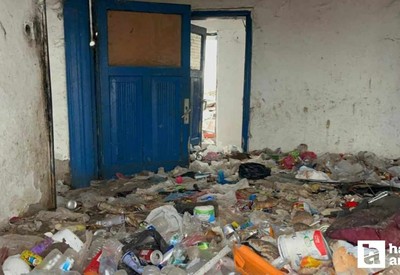 Eskişehir'de, 2 sene önce temizlenen çöp ev yine oldu