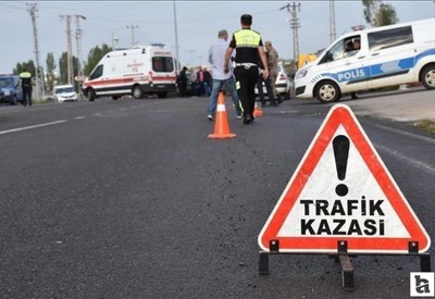 Sincan’da kayganlaşan yolda kaza meydana geldi