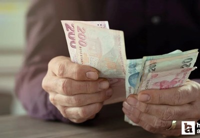 Emekliler dikkat! Bin 969 TL zam farkı hesaplara yatırılacak