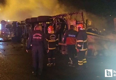Gaziantep'te zincirleme trafik kazasında 1 kişi hayatını kaybetti, 19 kişi yaralandı!