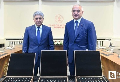 Türkiye'den Mısır'a 152 tarihi eser iadesi