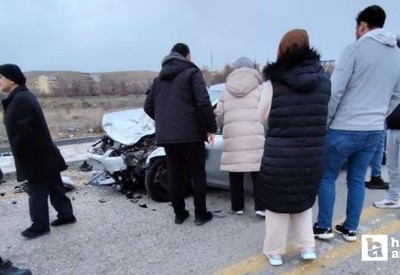 Ankara'da 4 aracın çarpıştığı kazada 1 otomobil takla attı