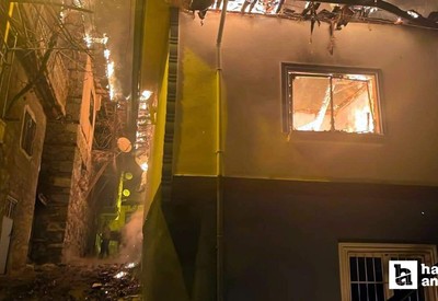 Güdül'de çıkan yangın 3 evi küle çevirdi!