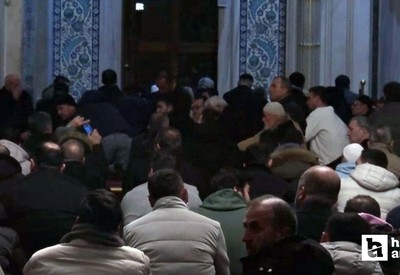 Ankara'da Berat Kandili'nde camiler dolup taştı