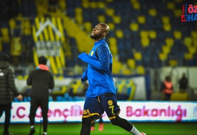 Owusu, Ankaragücü'nde rahat mı takılıyor?