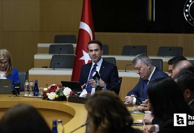 Bakan Bayraktar açıkladı: Elektrik ve doğalgaza zam gelecek mi?