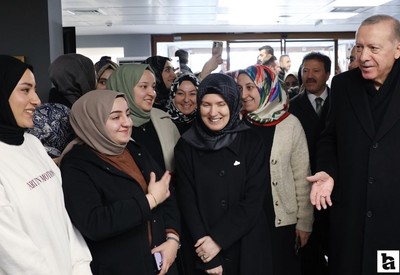 Cumhurbaşkanı Erdoğan’dan Mevlana Camisi Diyanet Gençlik Merkezi’ne ziyaret