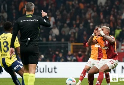 Galatasaray ile Fenerbahçe derbisinden gol sesi çıkmadı!