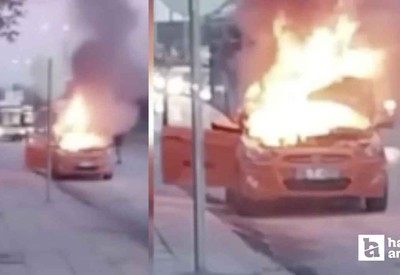 Etimesgut'ta seyir halindeki ticari taksi alev alev yandı