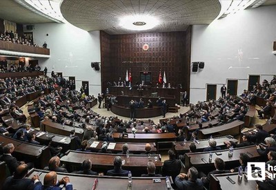 TBMM'de AK Parti, milletvekili sayısını 272'ye yükseltti