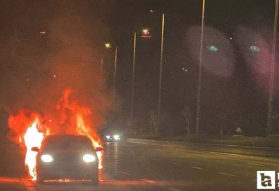 Ankara'da seyir halindeyken yanmaya başlayan araç korkuttu