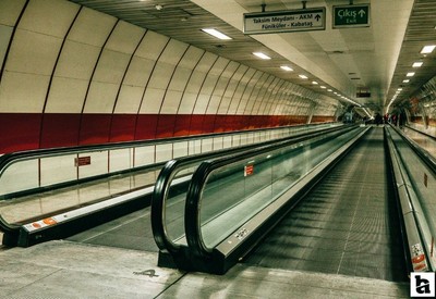 İstanbul'da hangi metro istasyonları durduruldu, neden çalışmıyor?