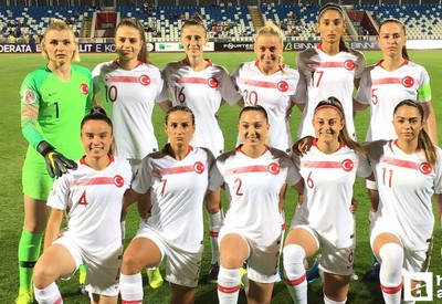 A Milli Kadın Futbol Takımı, Slovenya maçı hazırlıklarına Sivas’ta başladı