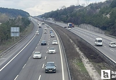 Anadolu Otoyolu Kocaeli kesimindeki kaza sebebiyle Ankara istikameti ulaşıma kapandı